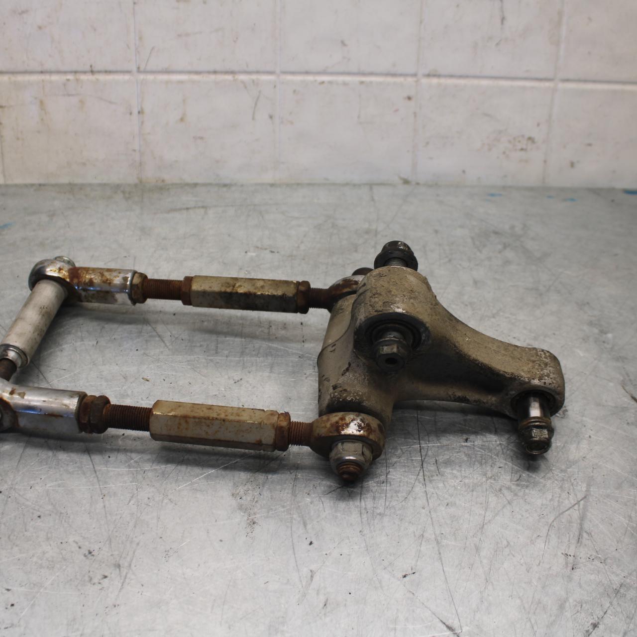 06-07 SUZUKI GSXR750 AFTERMARKET REAR DOGBONE SHOCK LINKAGE LINK BB424