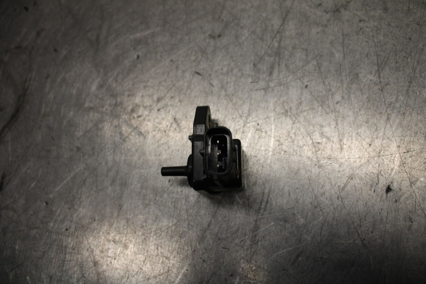03-04 TRIUMPH DAYTONA 600 MAP MASS AIR FLOW PRESSURE SENSOR BB745