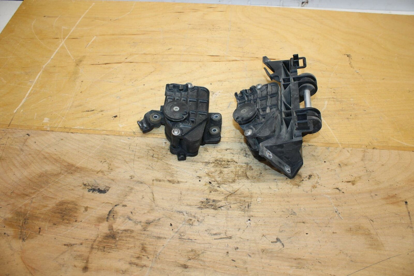 12-14 BMW S1000RR EXHAUST VALVE SERVO MOTORS BB317
