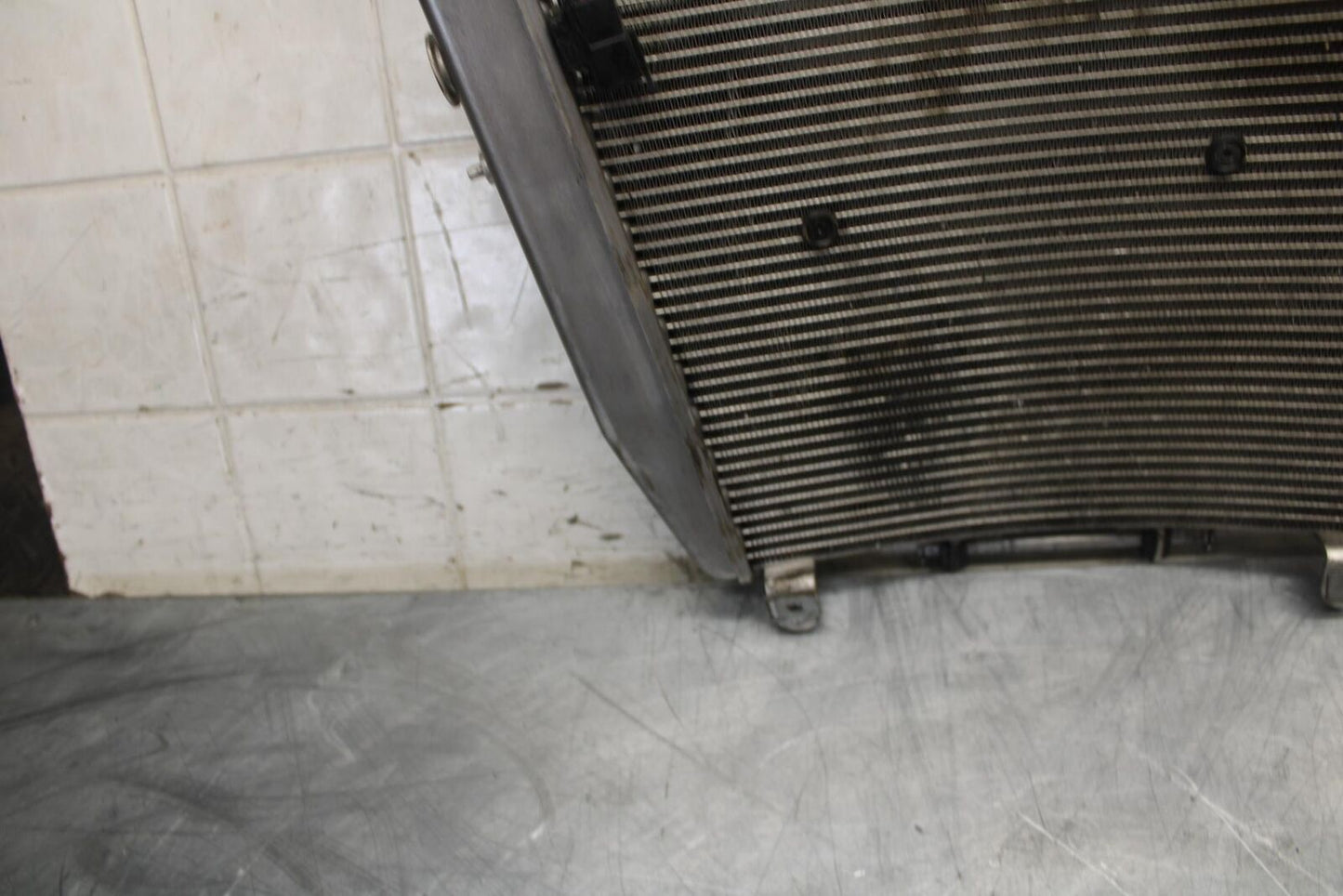 2010 Aprilia RSV1000R ENGINE RADIATOR MOTOR COOLER COOLING RADIATER BB513
