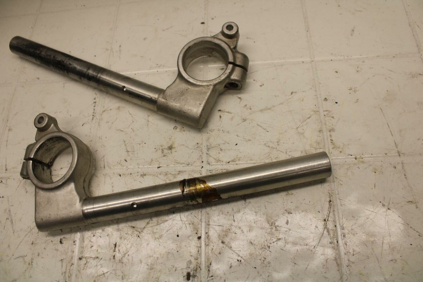 88-89 SUZUKI GSXR750J BB24 LEFT RIGHT CLIP ON ONS HANDLEBARS PAIR SET BB15