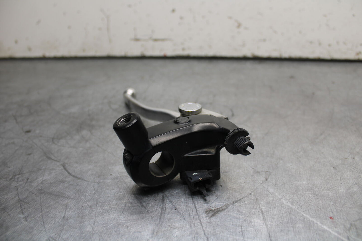12-17 KAWASAKI ER-6N Z650 CLUTCH PERCH MOUNT WITH LEVER BB709