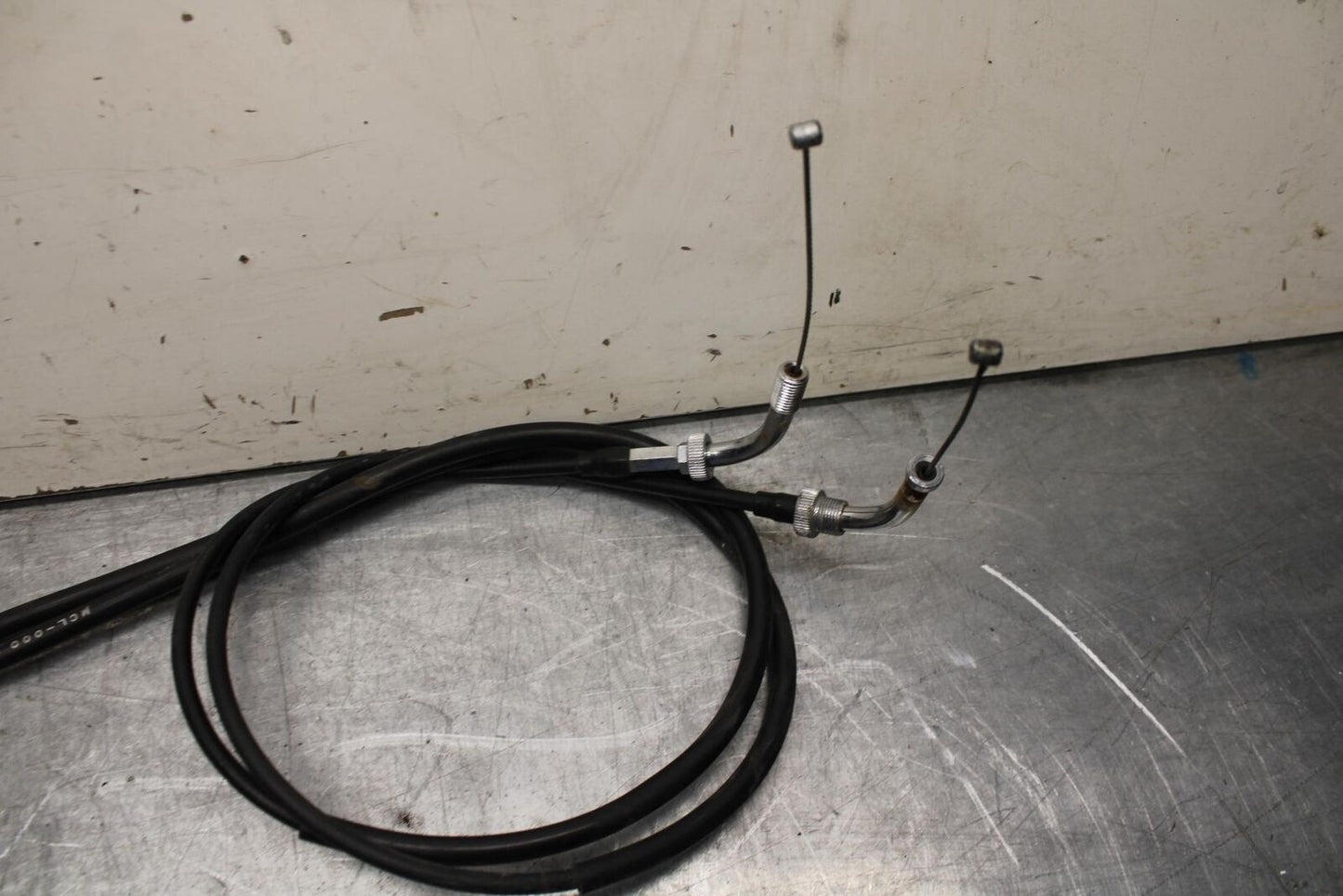 01-02 HONDA SHADOW SPIRIT 750 THROTTLE CABLES LINES BB632