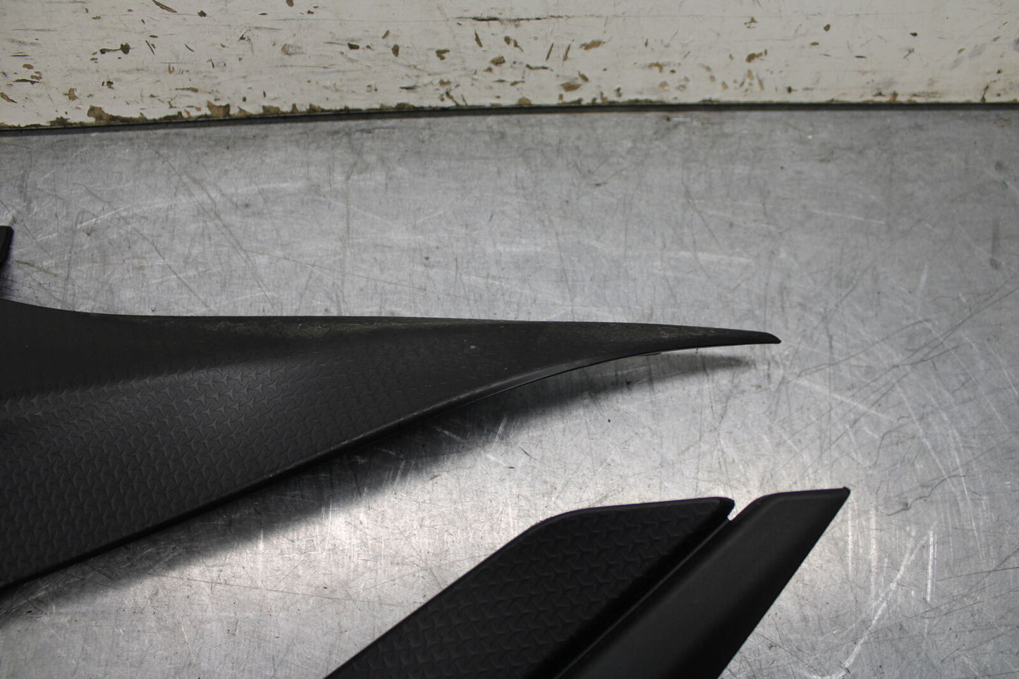 21-24 APRILIA TUONO 660 FACTORY RIGHT LEFT SIDE SEAT PANELS TRIMS COWLS BB733