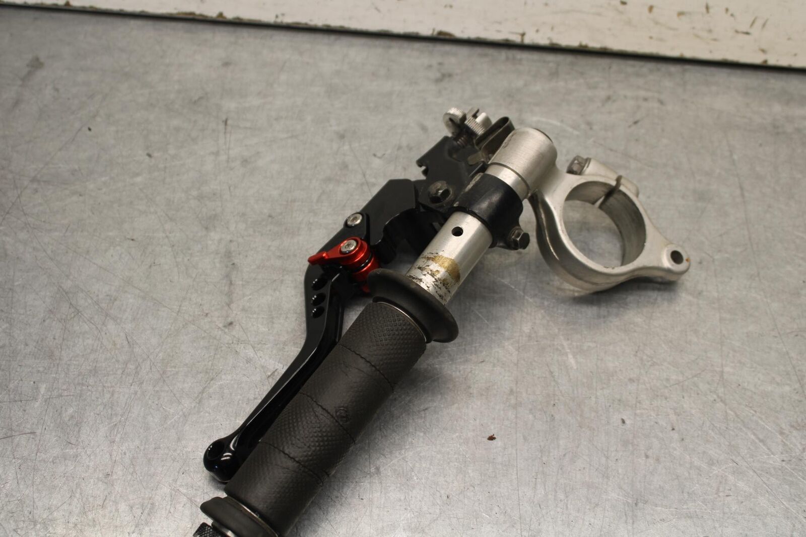 01-03 SUZUKI GSXR600 LEFT RIGHT CLIP ONS HANDLEBARS PAIR SET 56111-39F00 BB639