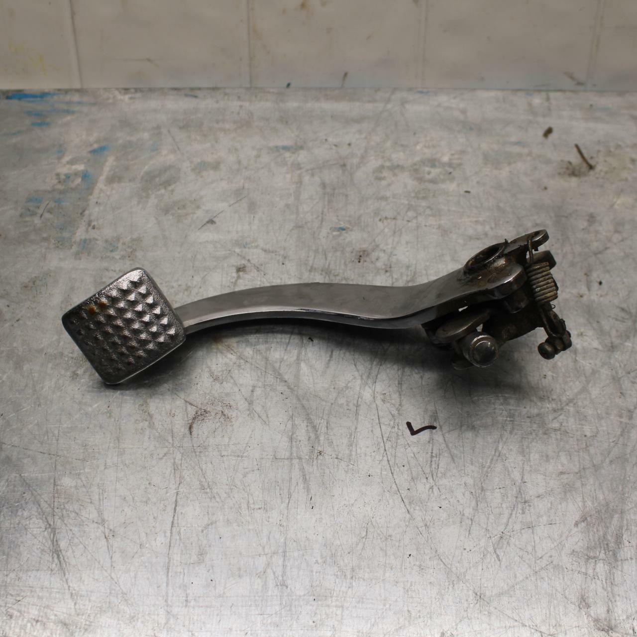 87-03 SUZUKI INTRUDER 1400 VS1400GLP RIGHT REARSET BRAKE FOOT PEDAL BB412