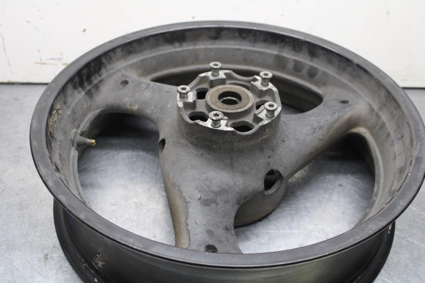 1995 Suzuki RF600R REAR BACK WHEEL BB615