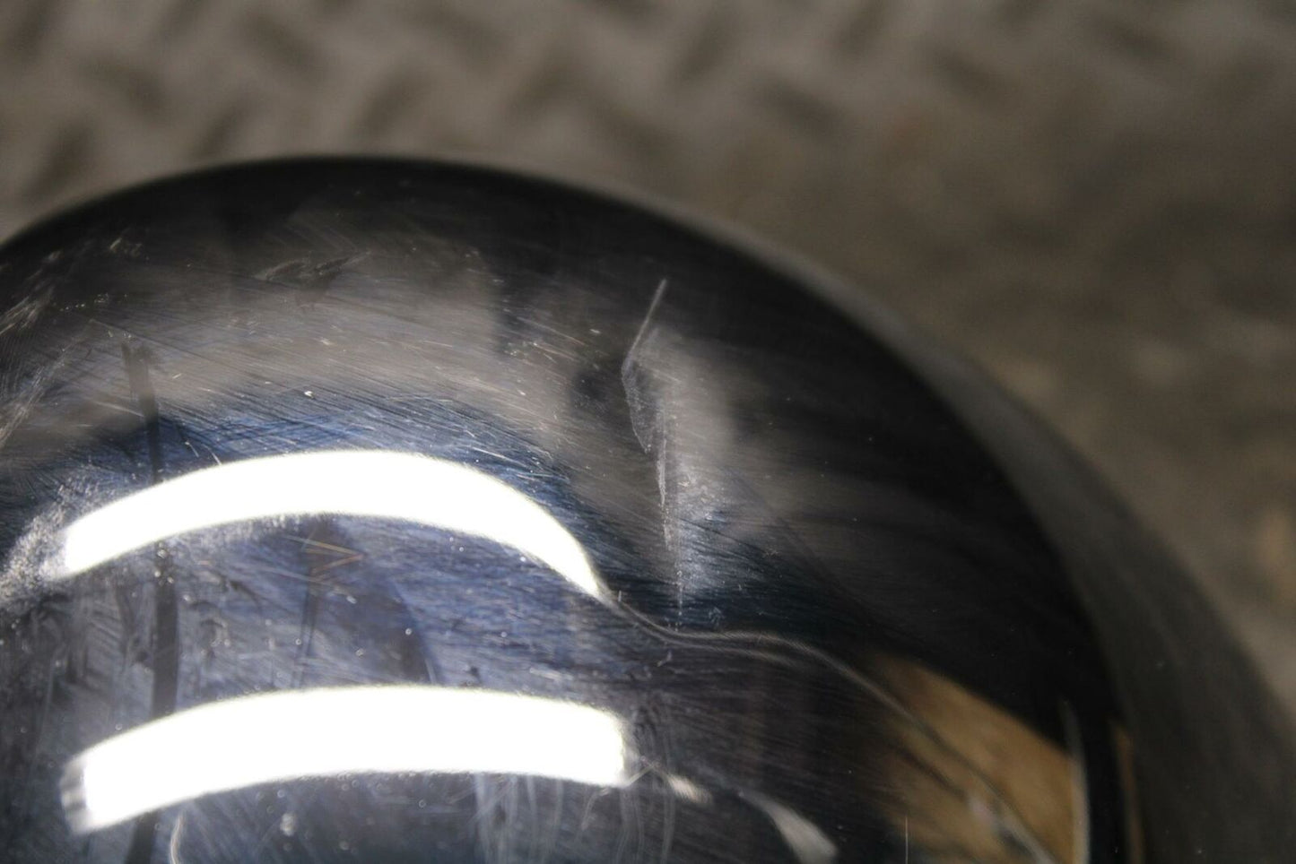 05-06 KAWASAKI VULCAN 1500 VN1500 CLASSIC HEADLIGHT CASE HOUSING BUCKET BB220