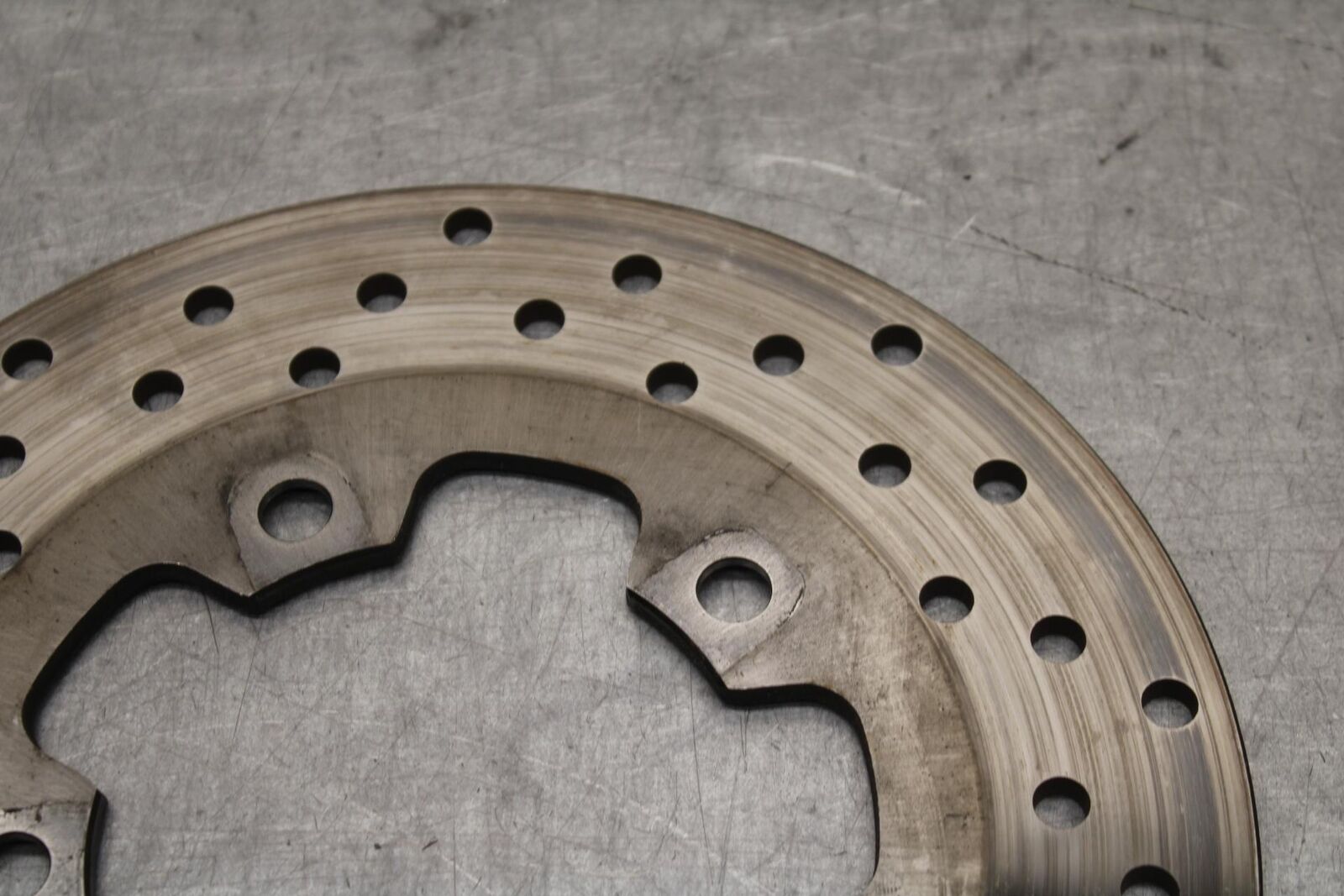 01-03 SUZUKI GSXR600 REAR ROTOR BACK BRAKE DISC 69211-33E00 BB639