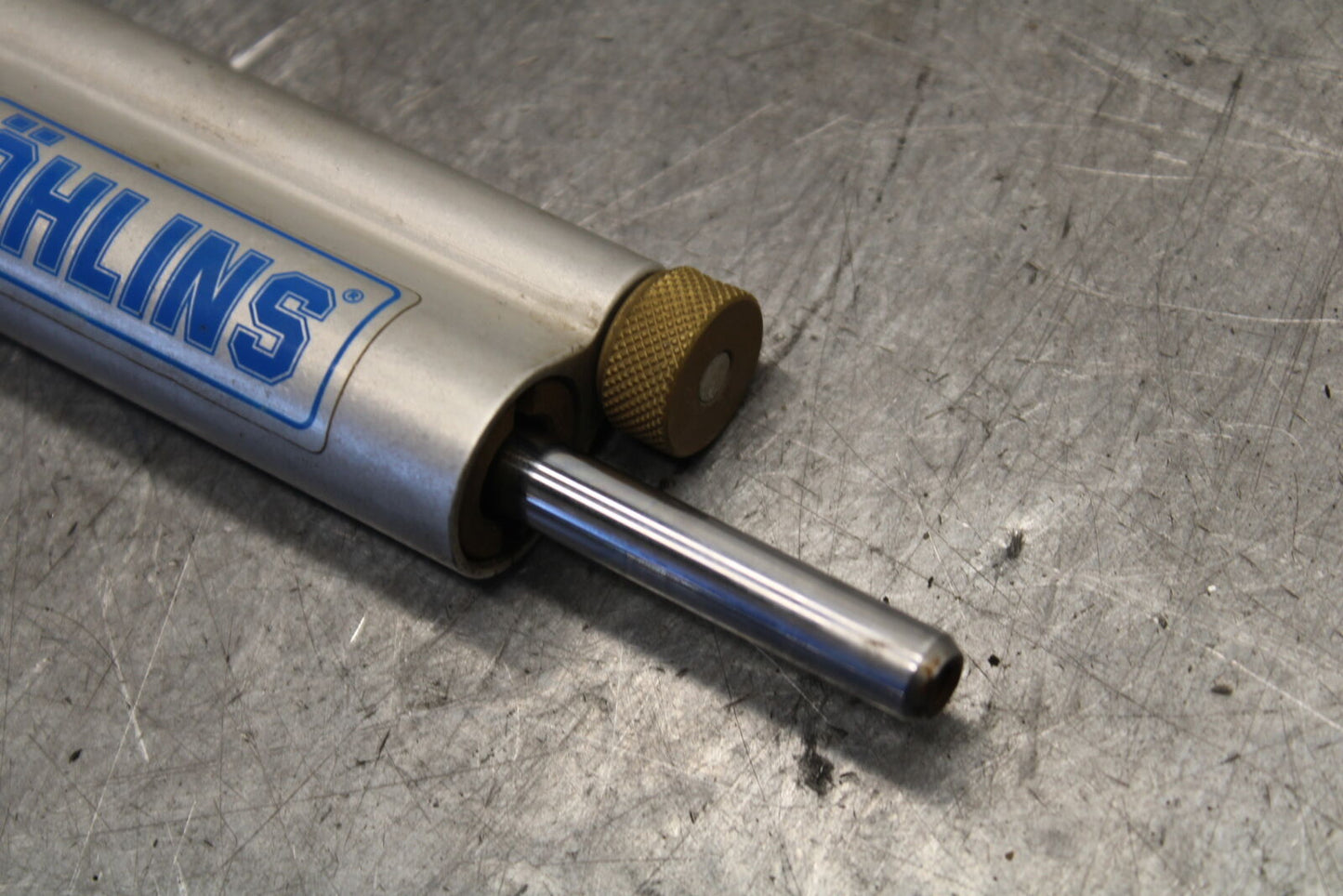 04-05 SUZUKI GSXR600 OHLINS STEERING DAMPER STABILIZER BB658