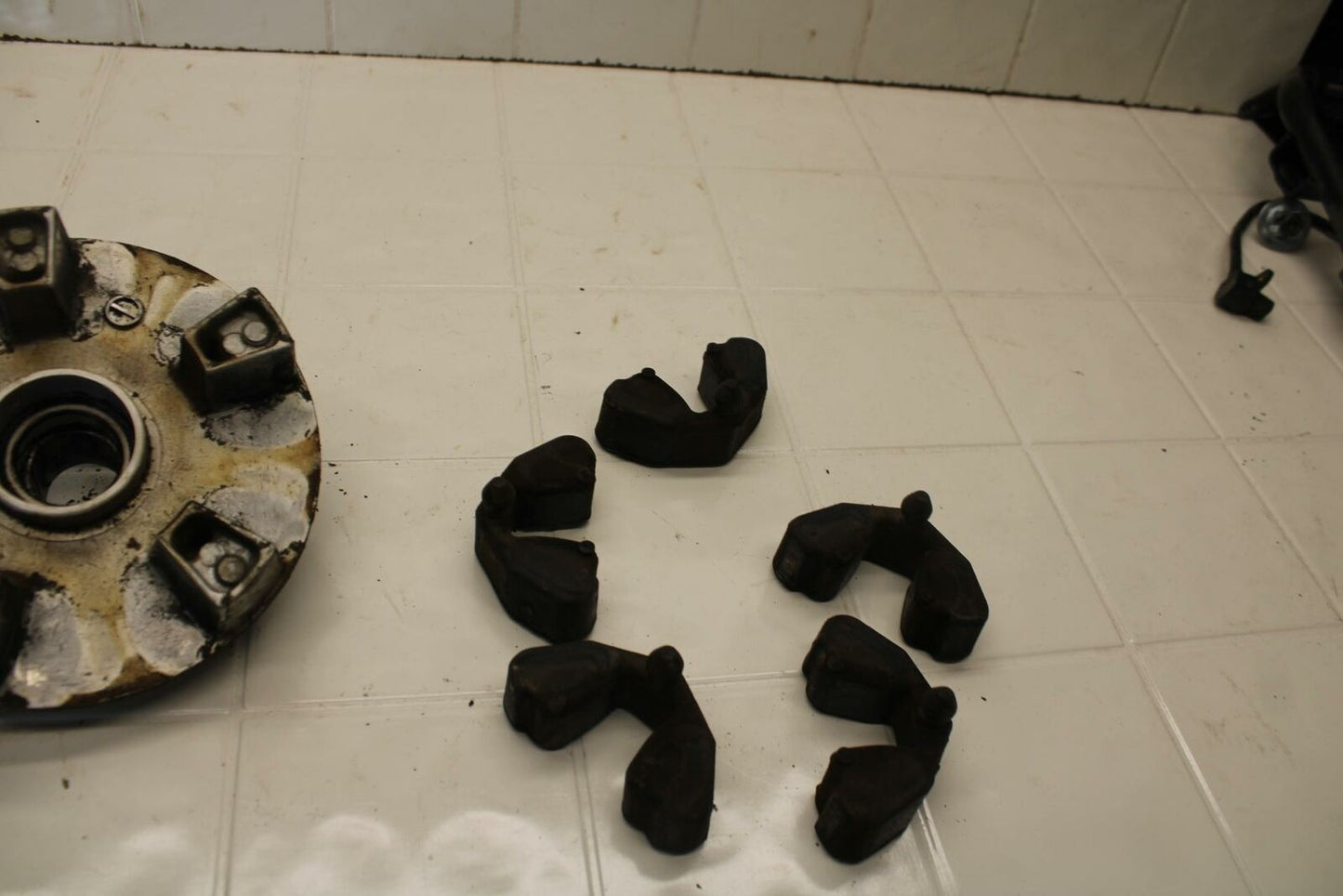 01-02 SUZUKI GSXR750 REAR HUB SHOCK DAMPERS CUSH ABSORBERS BB402