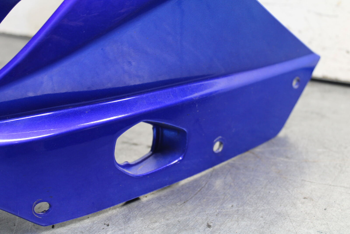04-05 SUZUKI GSXR600 FRONT UPPER NOSE FAIRING COWL SHROUD BB658