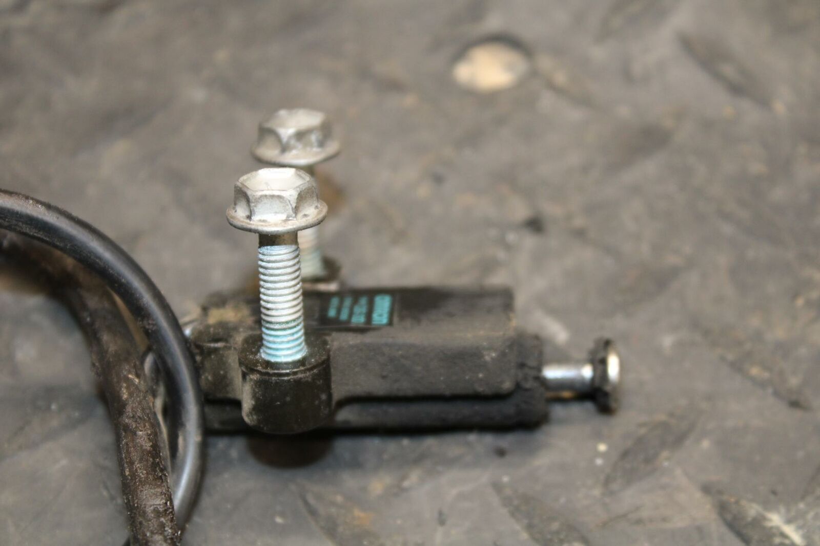 03 SUZUKI SV650S KICKSTAND SIDE KICK STAND SENSOR BB219