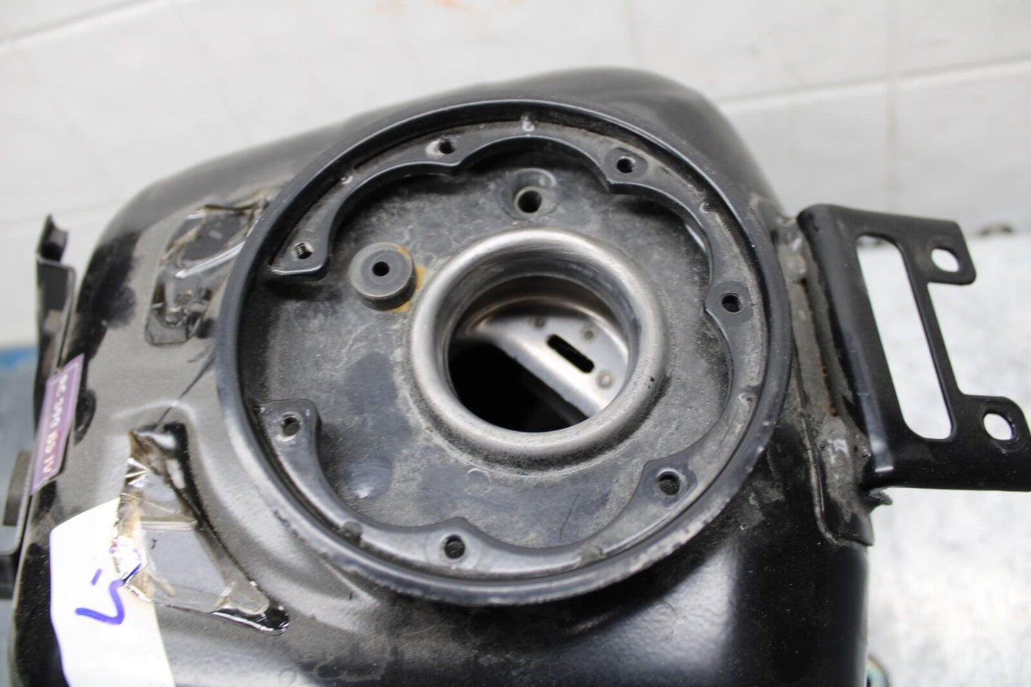 18 KTM RC 390 GAS TANK FUEL CELL PETROL RESERVOIR BB442