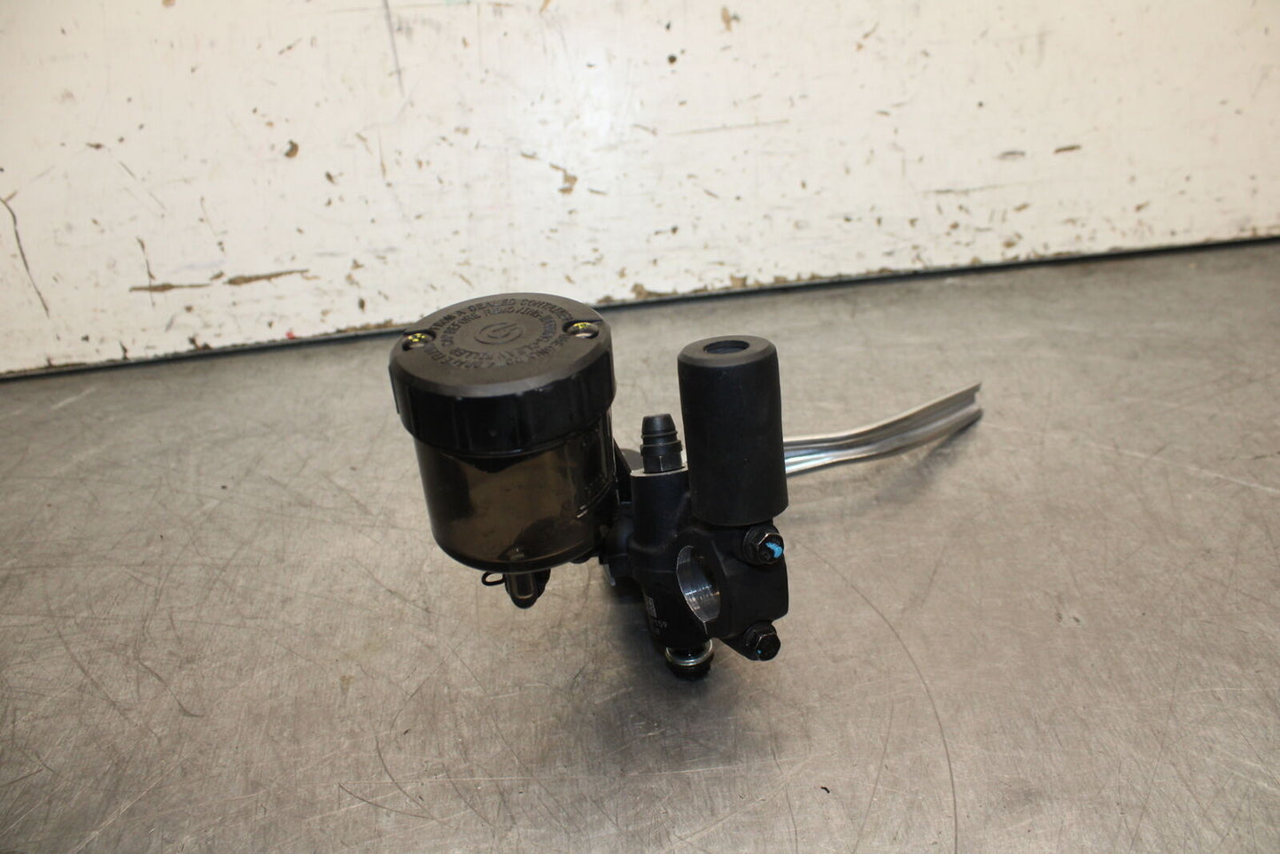 21-24 APRILIA TUONO 660 FACTORY FRONT BRAKE MASTER CYLINDER w/ LEVER BB733