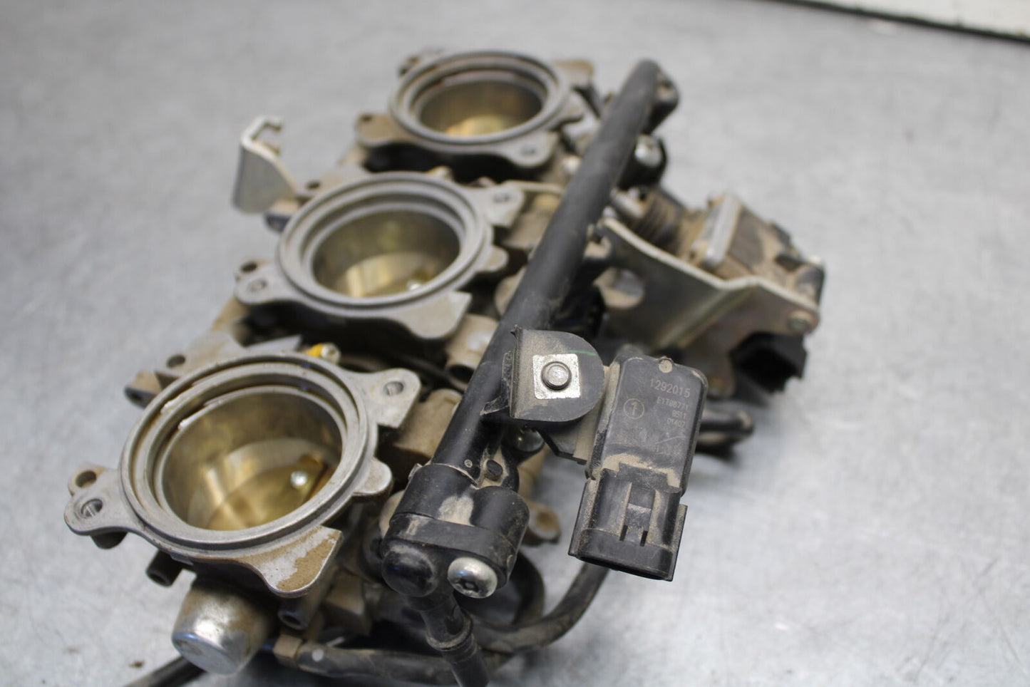 09-11 TRIUMPH DAYTONA 675 MAIN FUEL INJECTORS / THROTTLE BODIES BB652