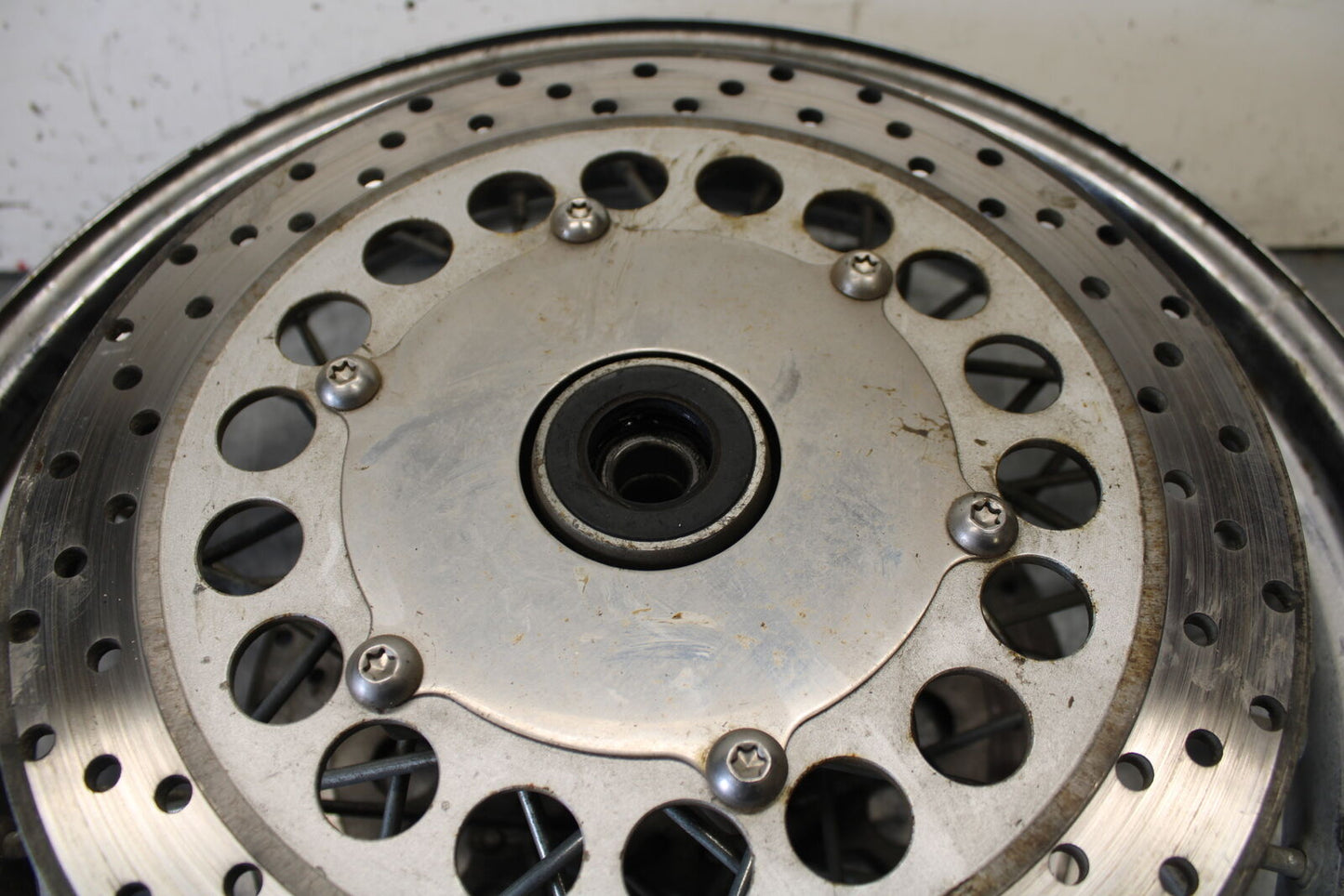99-00 YAMAHA V STAR 1100 FRONT WHEEL FRONT RIM BB711