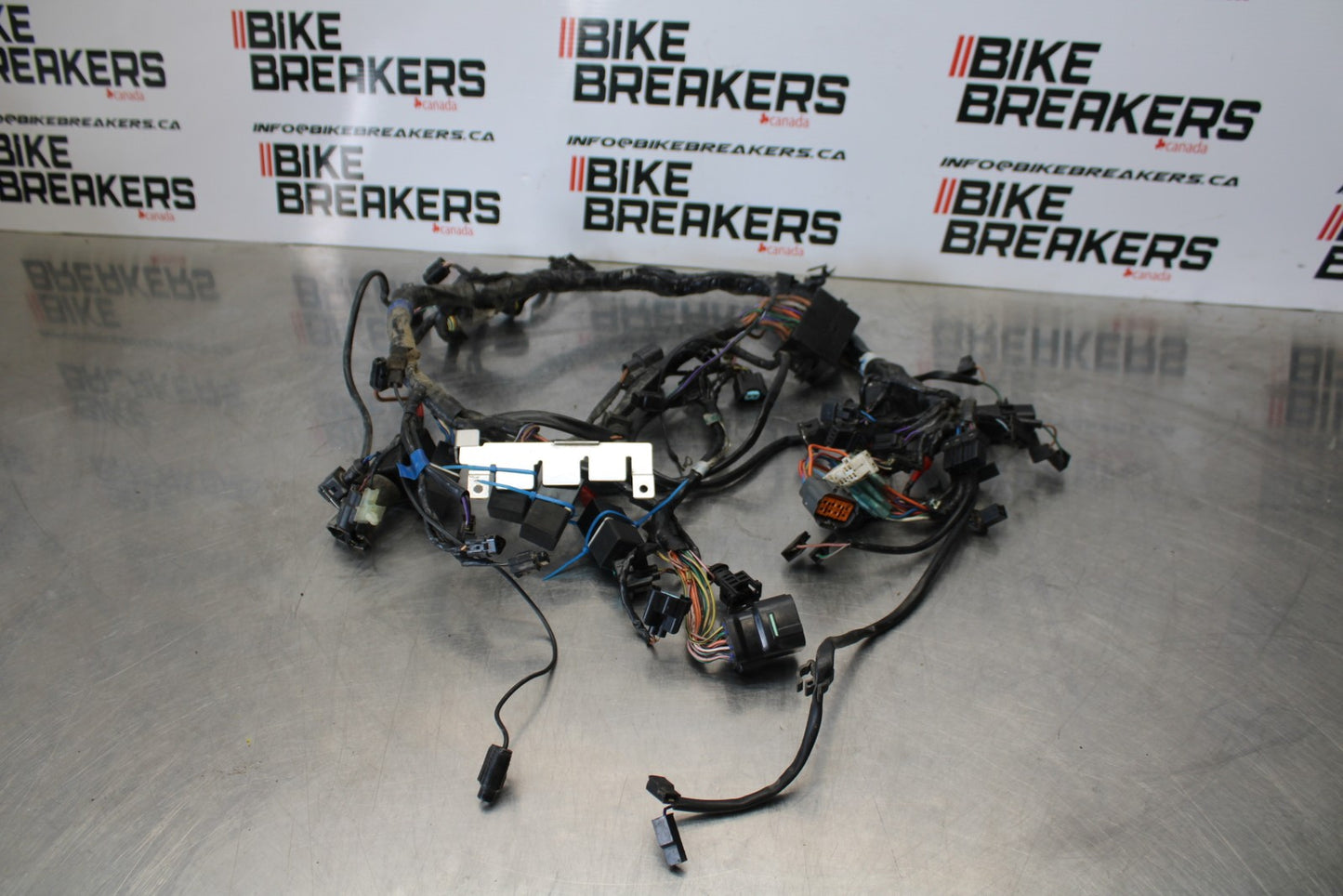 05 TRIUMPH ROCKET III MAIN ENGINE WIRING HARNESS MOTOR WIRE LOOM BB186