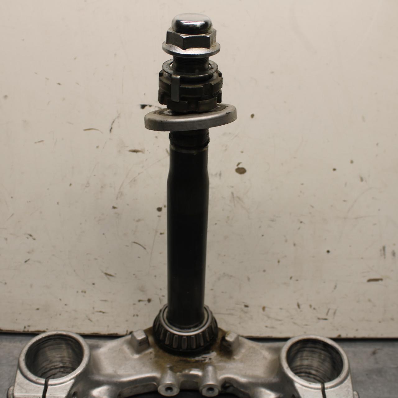 93-07 YAMAHA VMAX 1200 FRONT FORKS CLAMP LOWER TRIPLE TREE STEM BB634