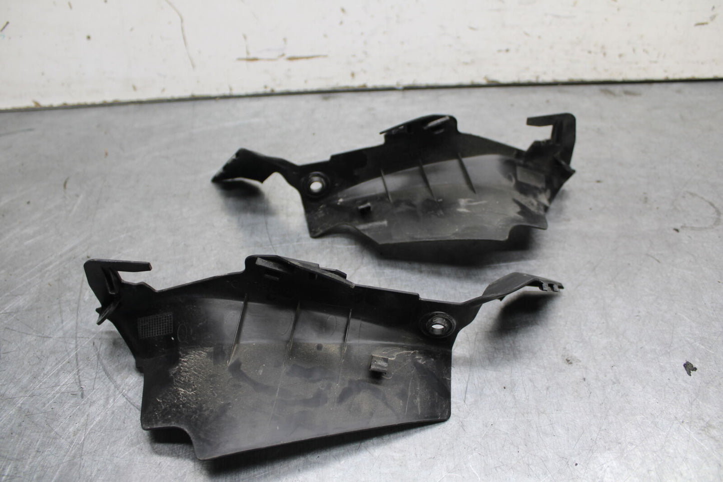 17-21 HONDA CBR1000RR SP RIGHT LEFT AIR INTAKE DUCT COVERS BB681