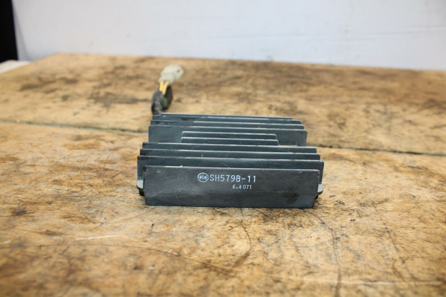 04-07 DUCATI ST3 RECTIFIER VOLTAGE REGULATOR BB347
