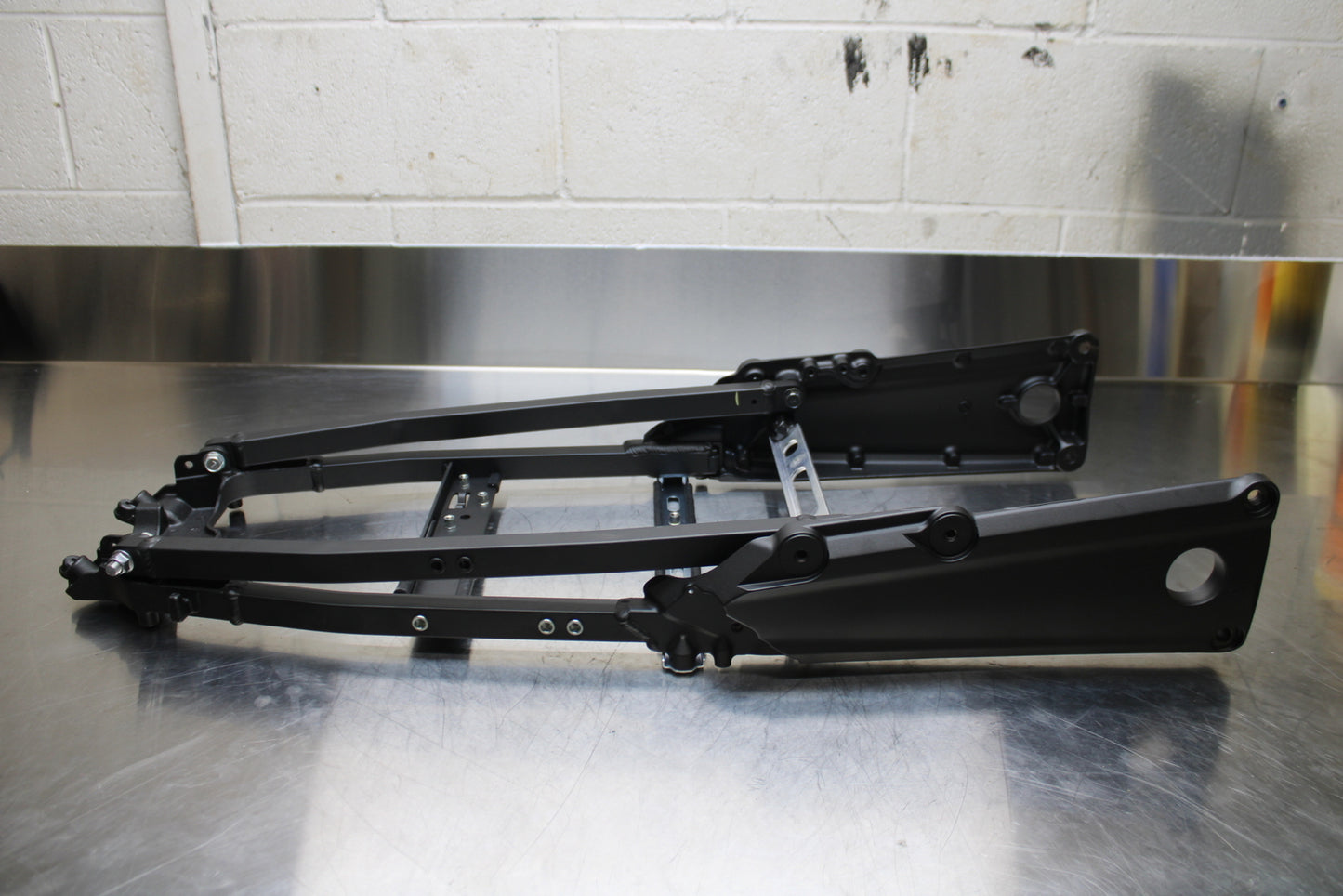 23-24 KAWASAKI NINJA ZX14R NEW!! REAR SUBFRAME BACK SUB FRAME BB141