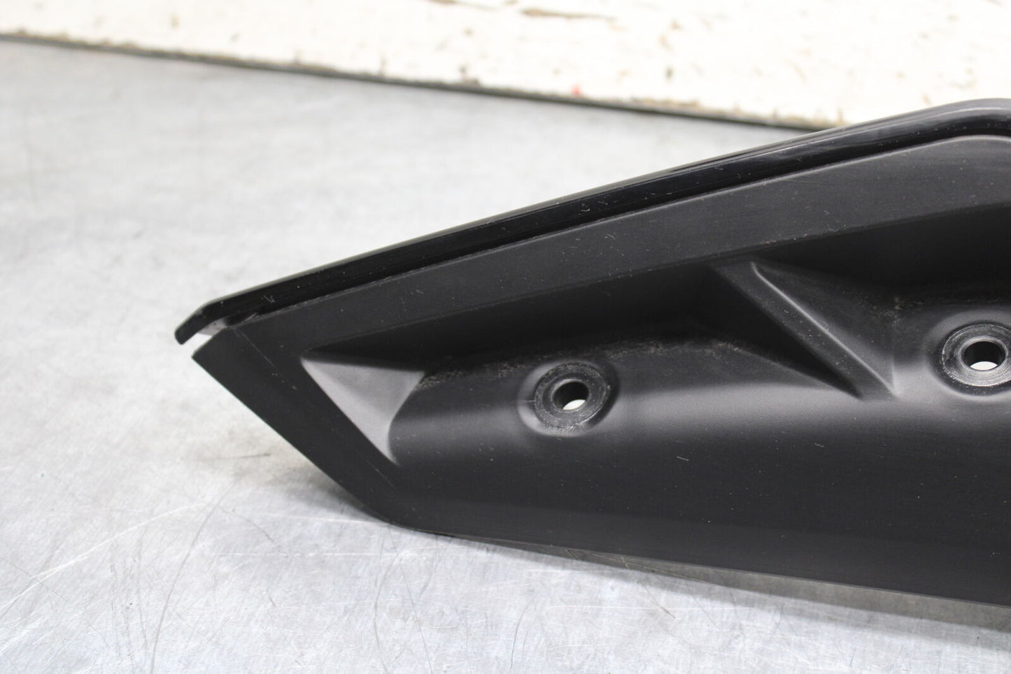 17-24 KTM 390 DUKE RIGHT REAR BACK TAIL FAIRING COWL SHROUD BB734