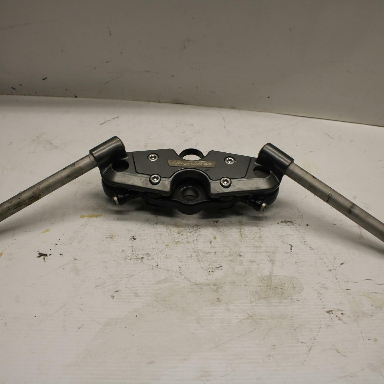 00-07 SUZUKI HAYABUSA FORKS UPPER TRIPLE TREE CLAMP  BB281