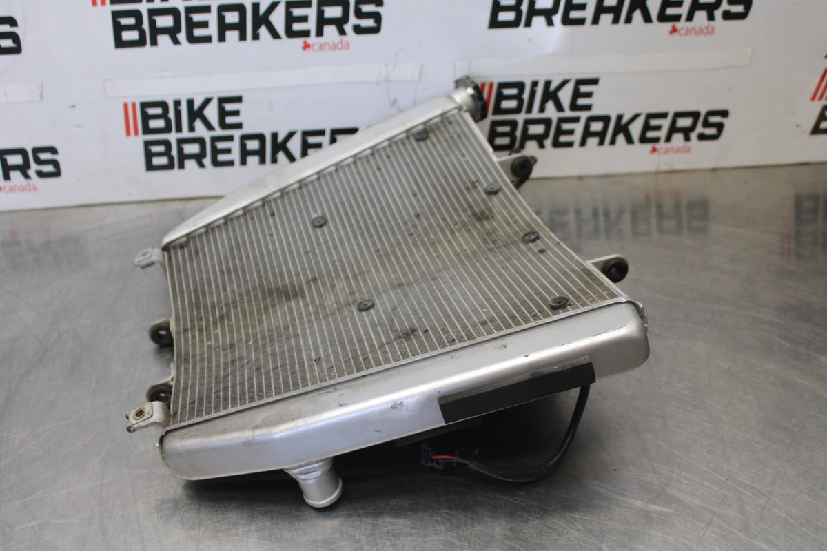 16 APRILIA TUONO V4 1100 ENGINE RADIATOR MOTOR COOLER COOLING RADIATER BB905