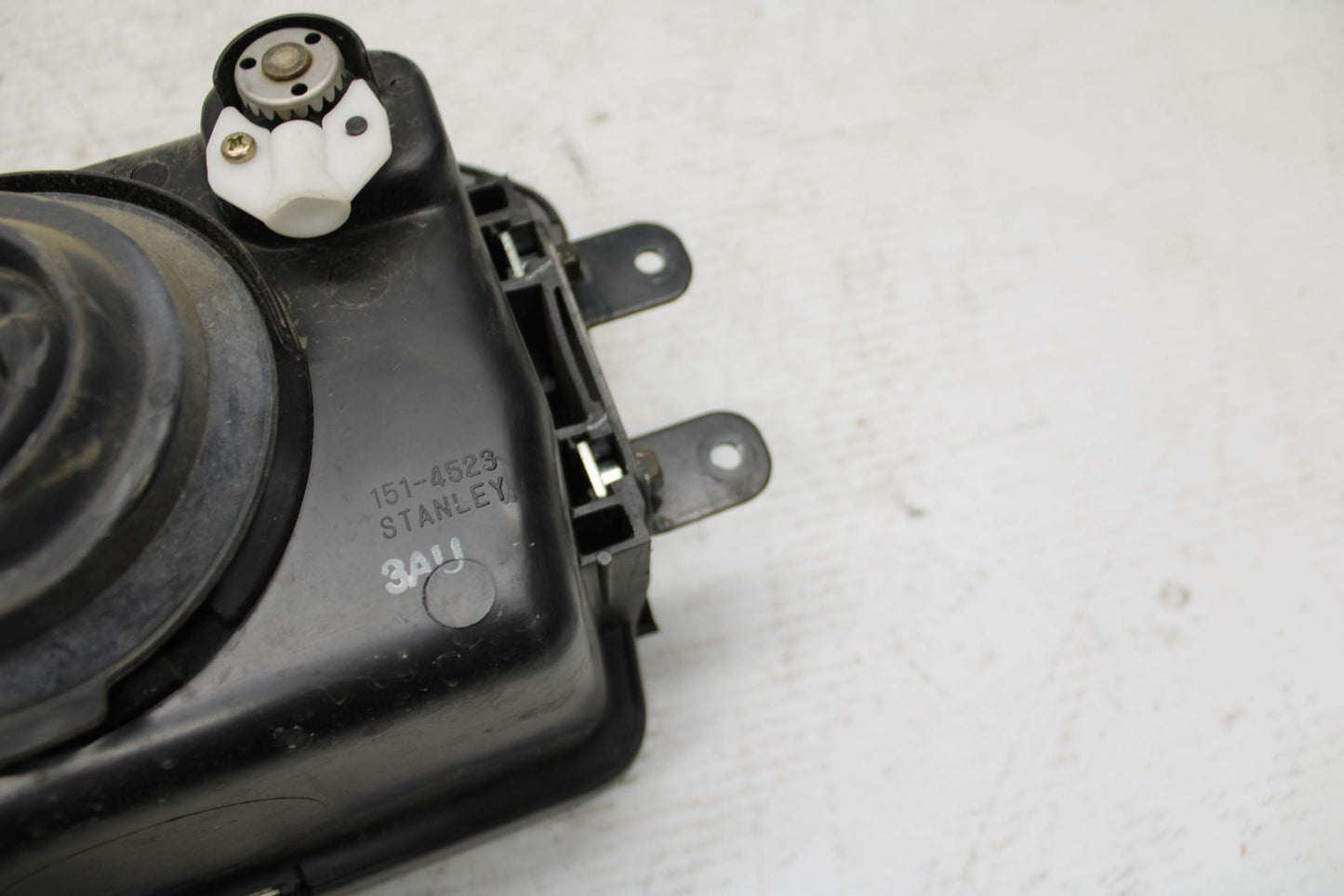 90-07 KAWASAKI ZZR 250 FRONT HEADLIGHT HEAD LIGHT LAMP BB298