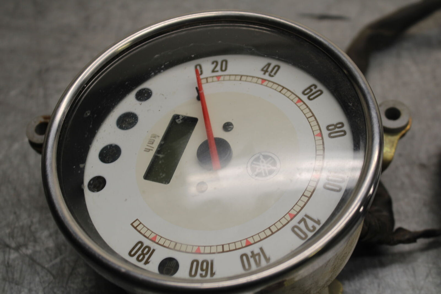 99-00 YAMAHA V STAR 1100 GAUGES METER SPEEDO TACH BB711