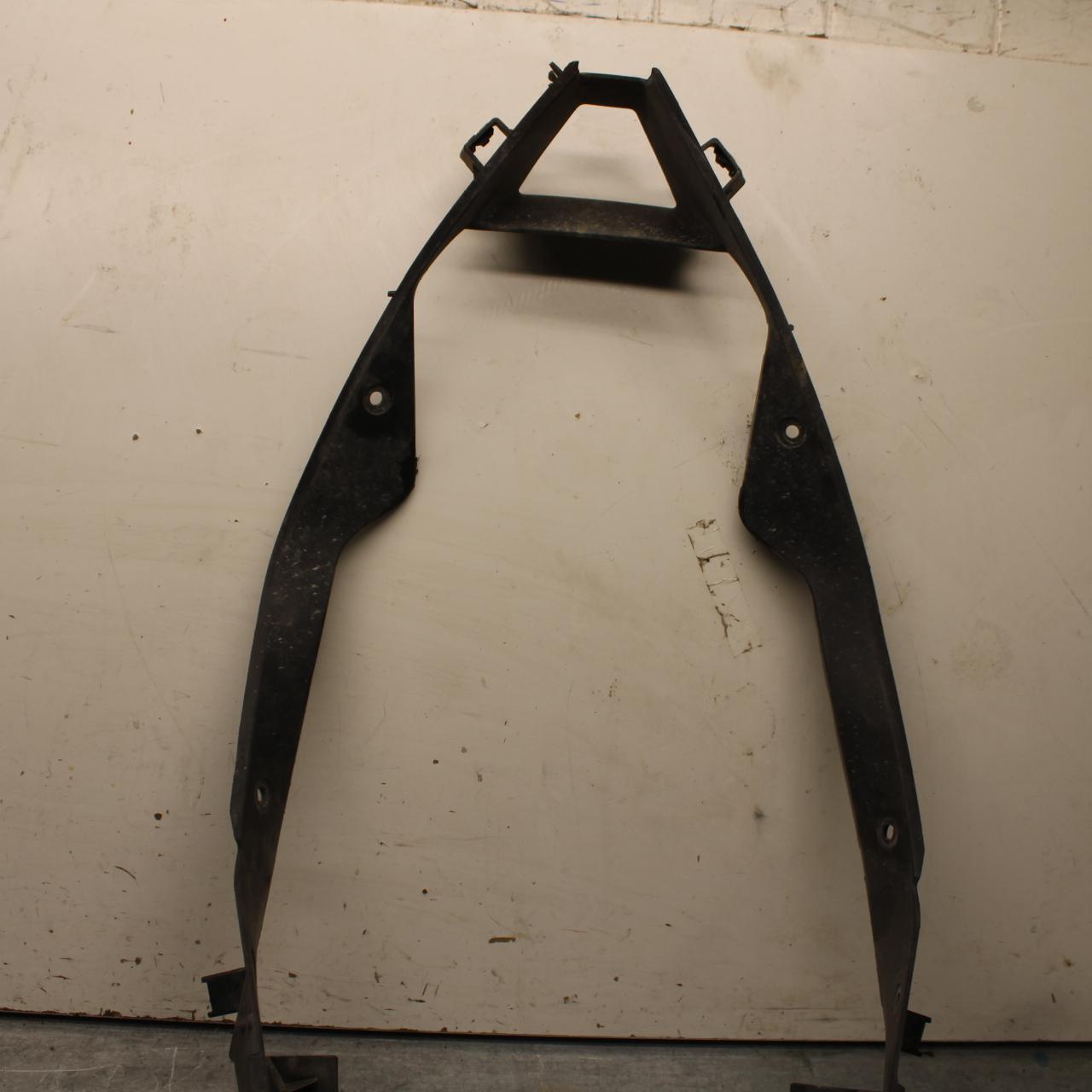 21-23 BMW BMW M1000RR FRONT CENTER V COWL FAIRING BB623