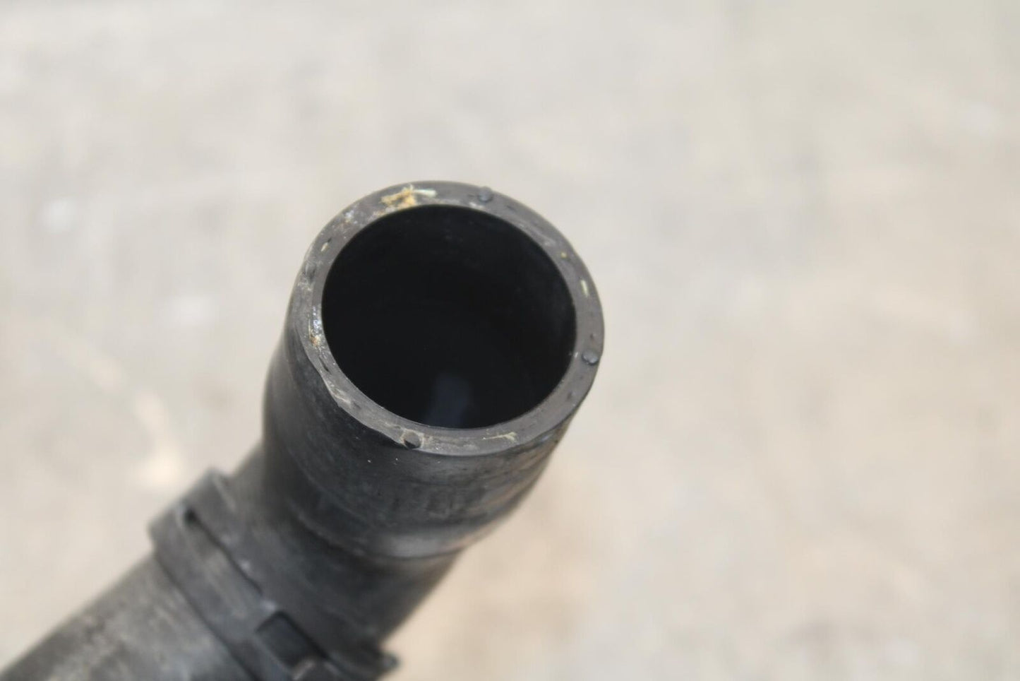 20-23 BMW F900R RADIATOR HOSE BB603