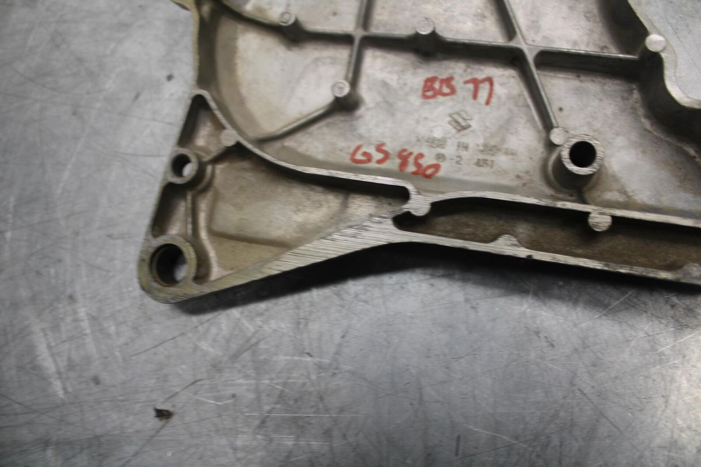 1981 Suzuki GS850G ENGINE SPROCKET COVER BB37