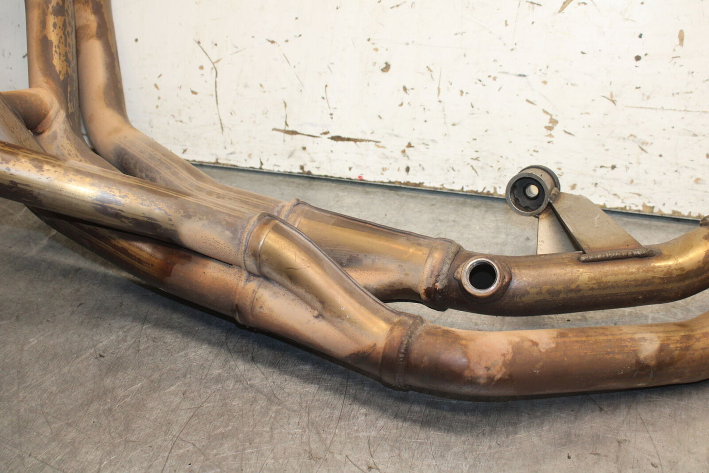 03-04 TRIUMPH DAYTONA 600 EXHAUST HEADER PIPES MANIFOLD BB745