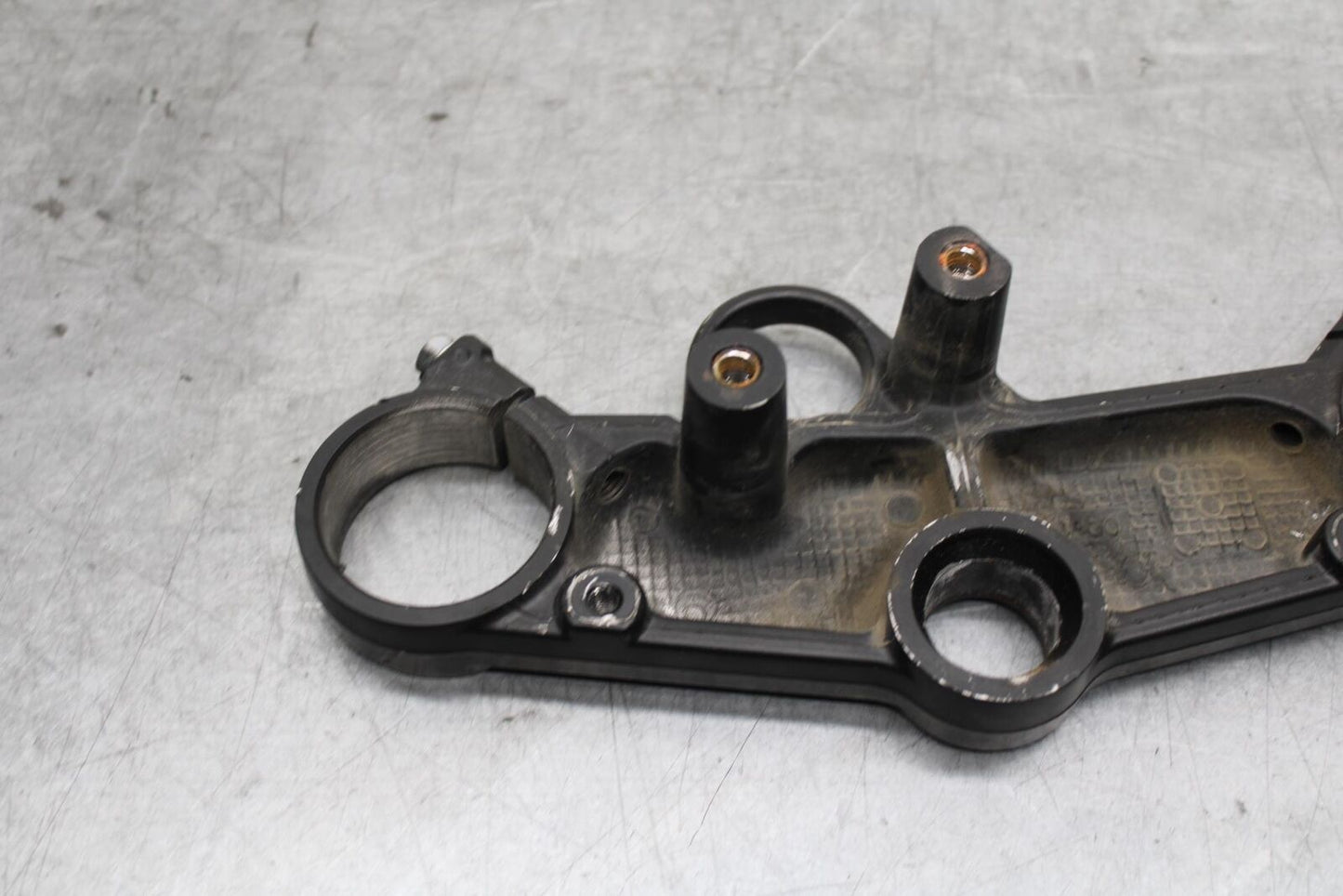2001 Suzuki GSXR600 FORKS UPPER TRIPLE TREE CLAMP BB59