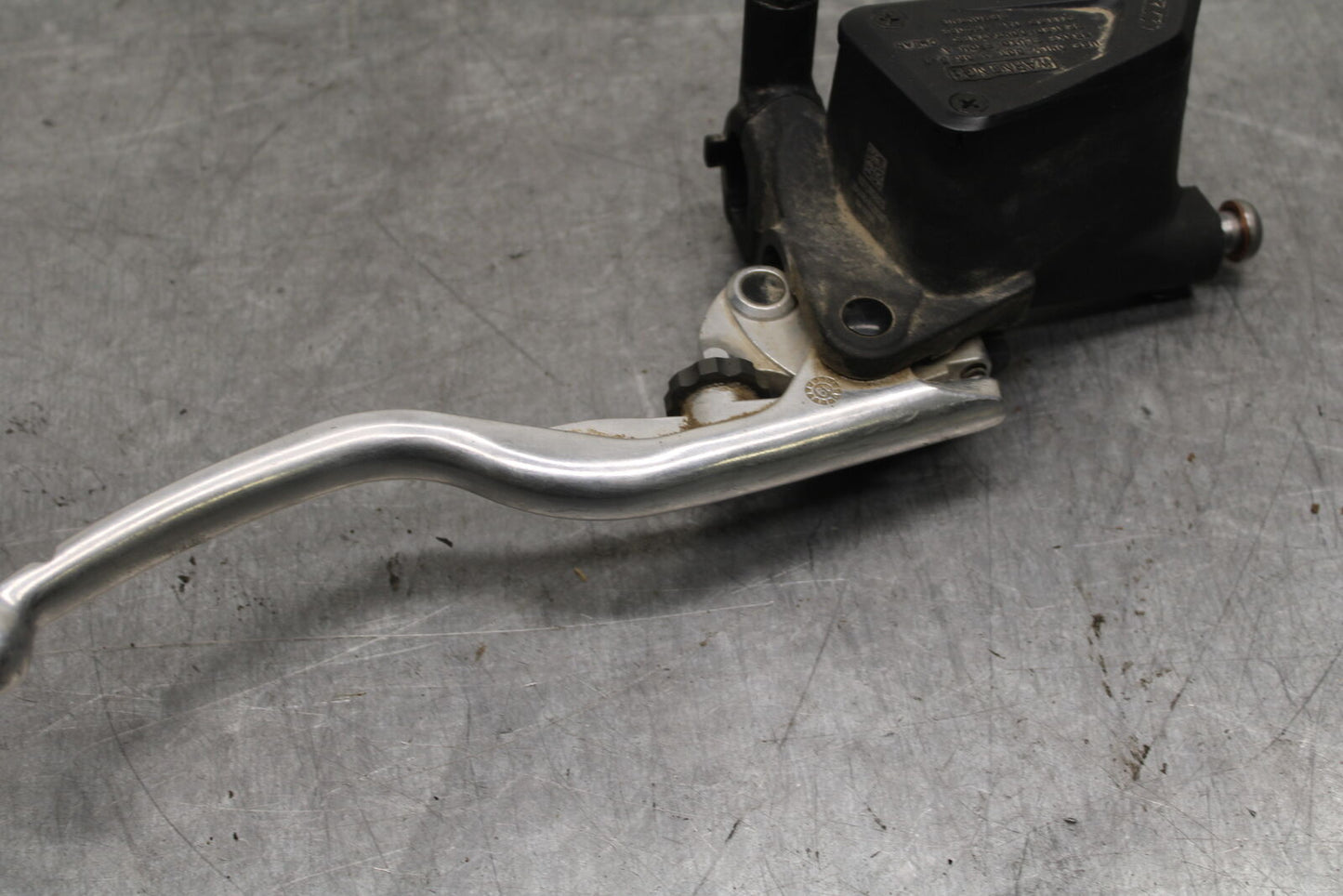 21-24 KTM 890 ADVENTURE R FRONT BRAKE MASTER CYLINDER w/ LEVER BB723