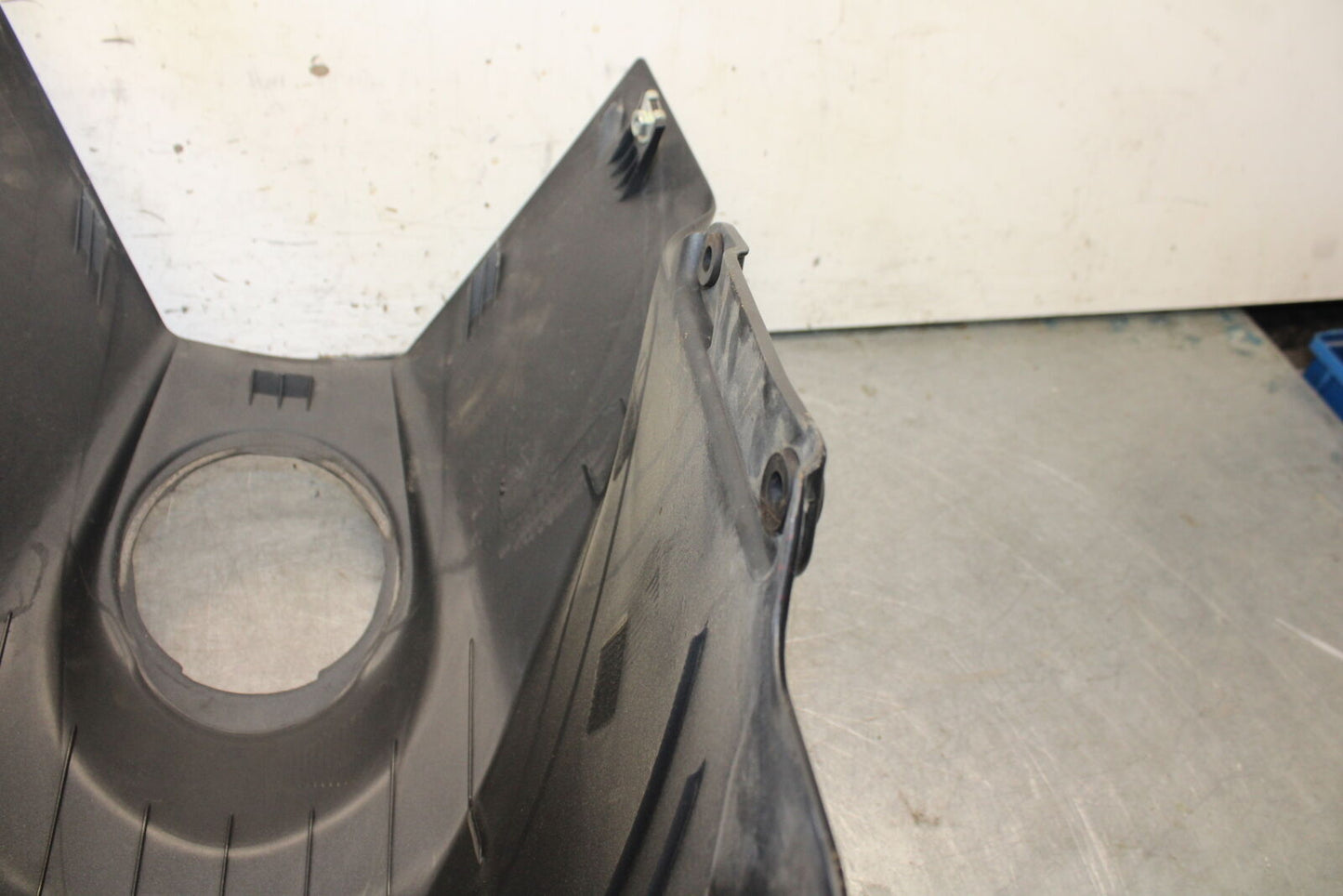 2016 KTM 390 RC GAS TANK FUEL CELL COVER FAIRING COWL BB648