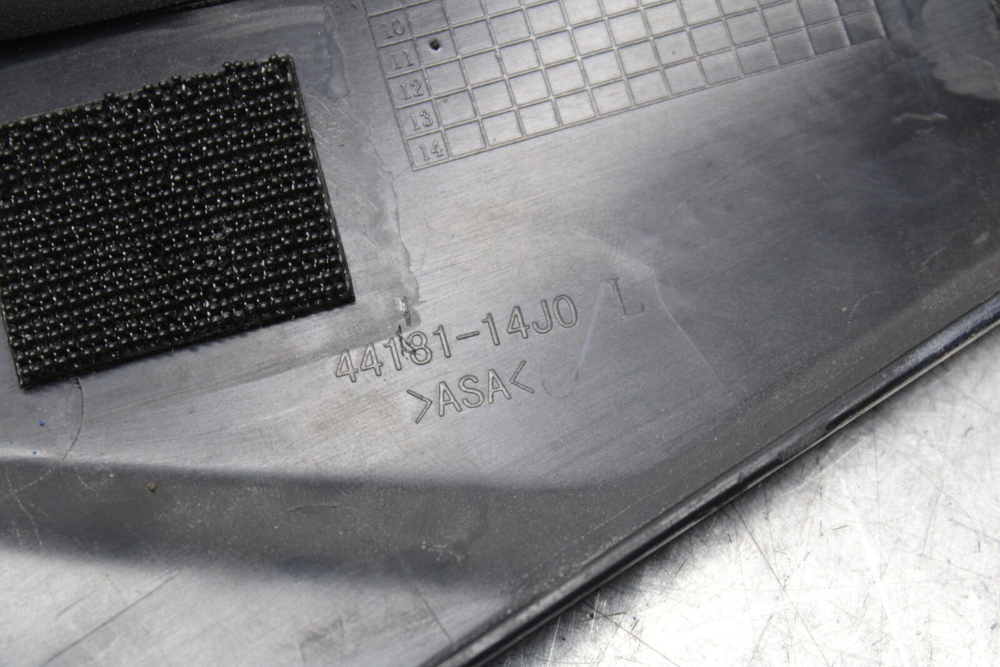 11-24 SUZUKI GSXR750 LEFT GAS TANK FUEL PANEL COVER TRIM COWL 44180-14J00 BB714