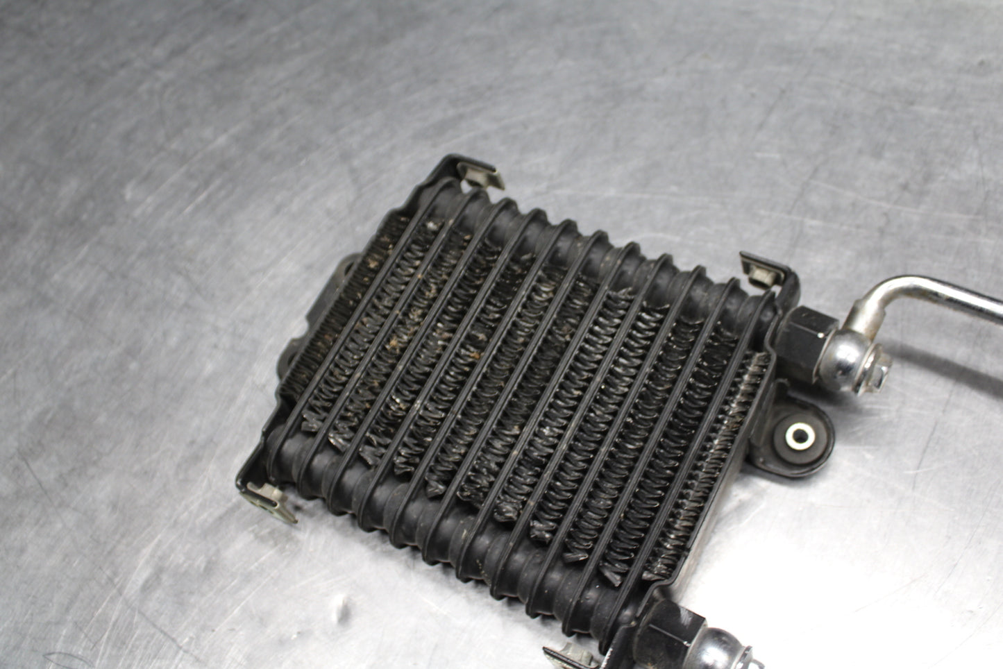 00 SUZUKI INTRUDER 1500 VL1500 ENGINE MOTOR OIL COOLER BB761