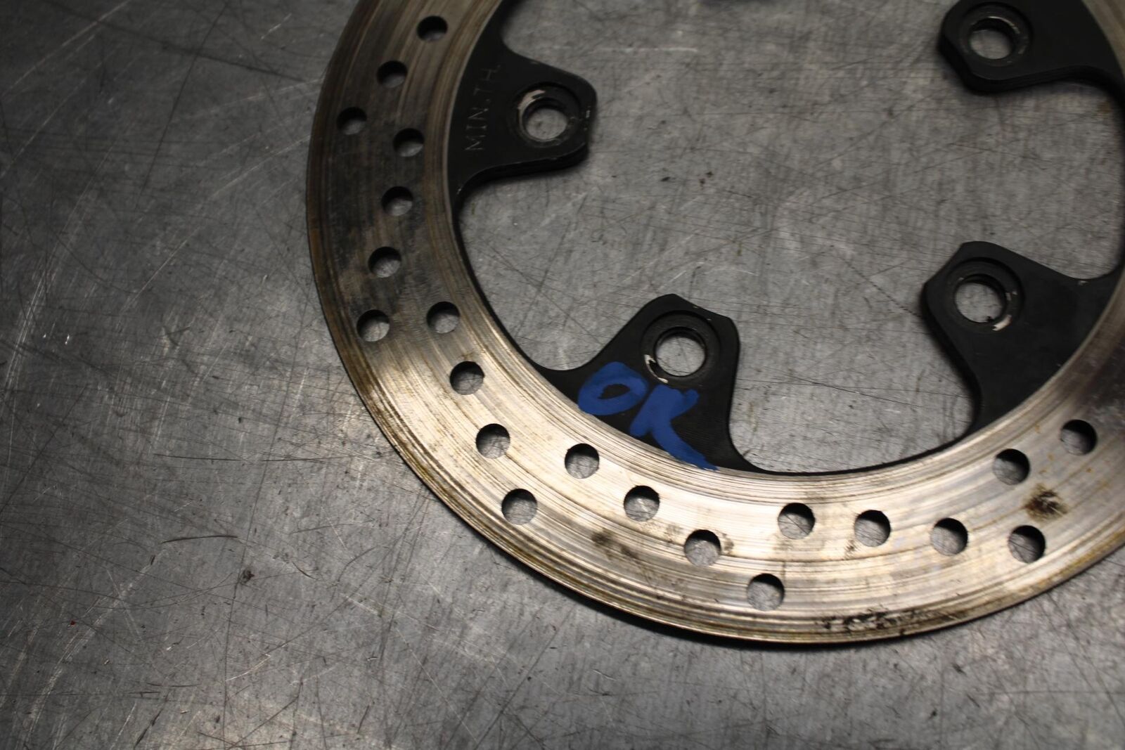 01 SUZUKI GSXR1000 REAR ROTOR BACK BRAKE DISC 69211-40F10 BB100