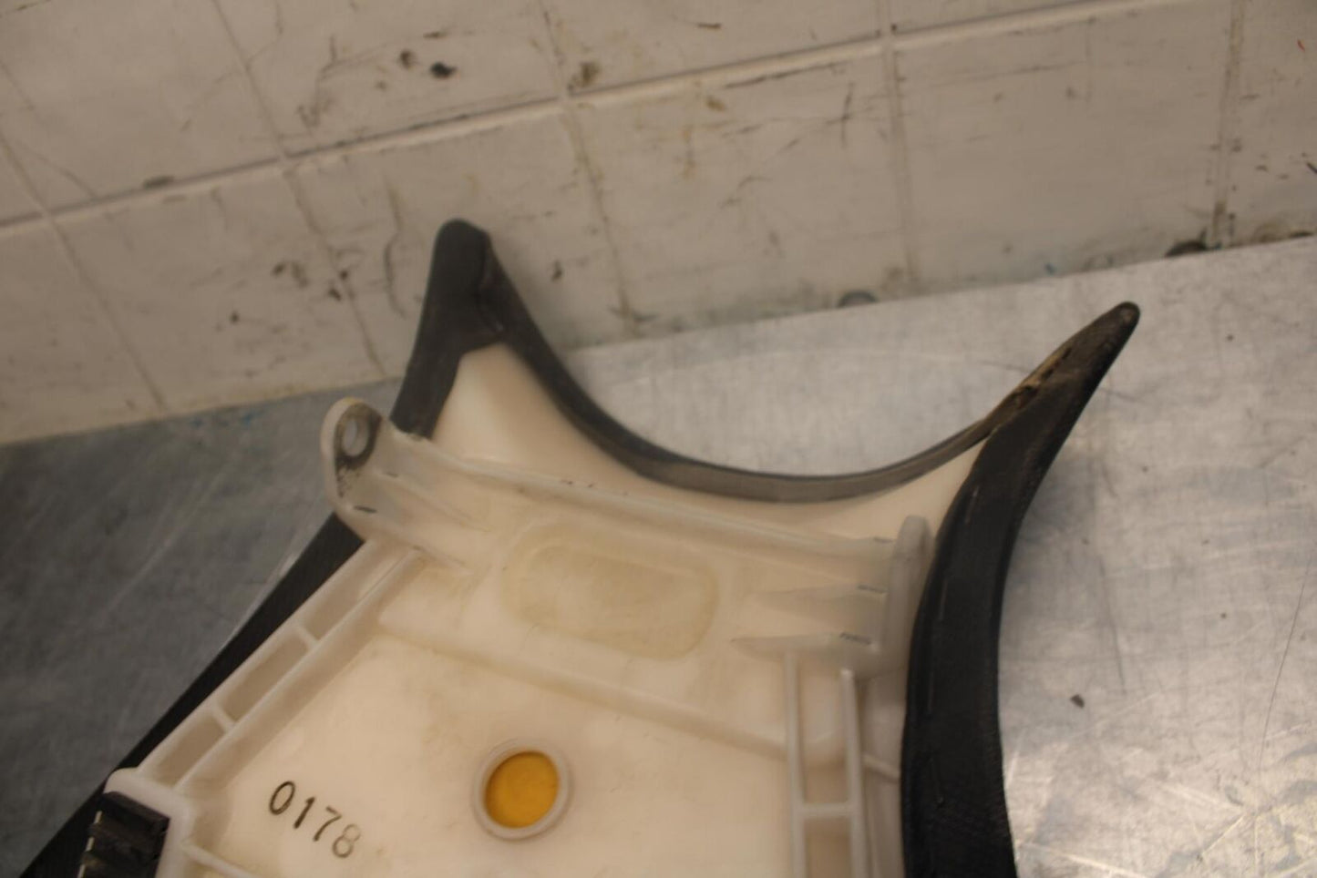 07-08 KAWASAKI NINJA ZX6R FRONT DRIVERS SEAT PAD SADDLE 53066-0178-MA BB456