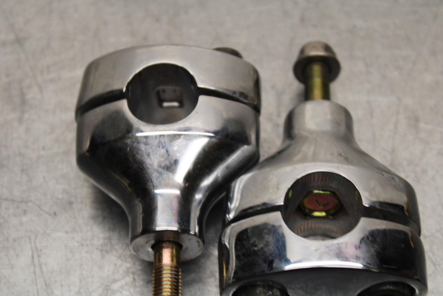 2005 Kawasaki Vulcan 1600 VN1600A Classic HANDLEBAR RISERS BB574