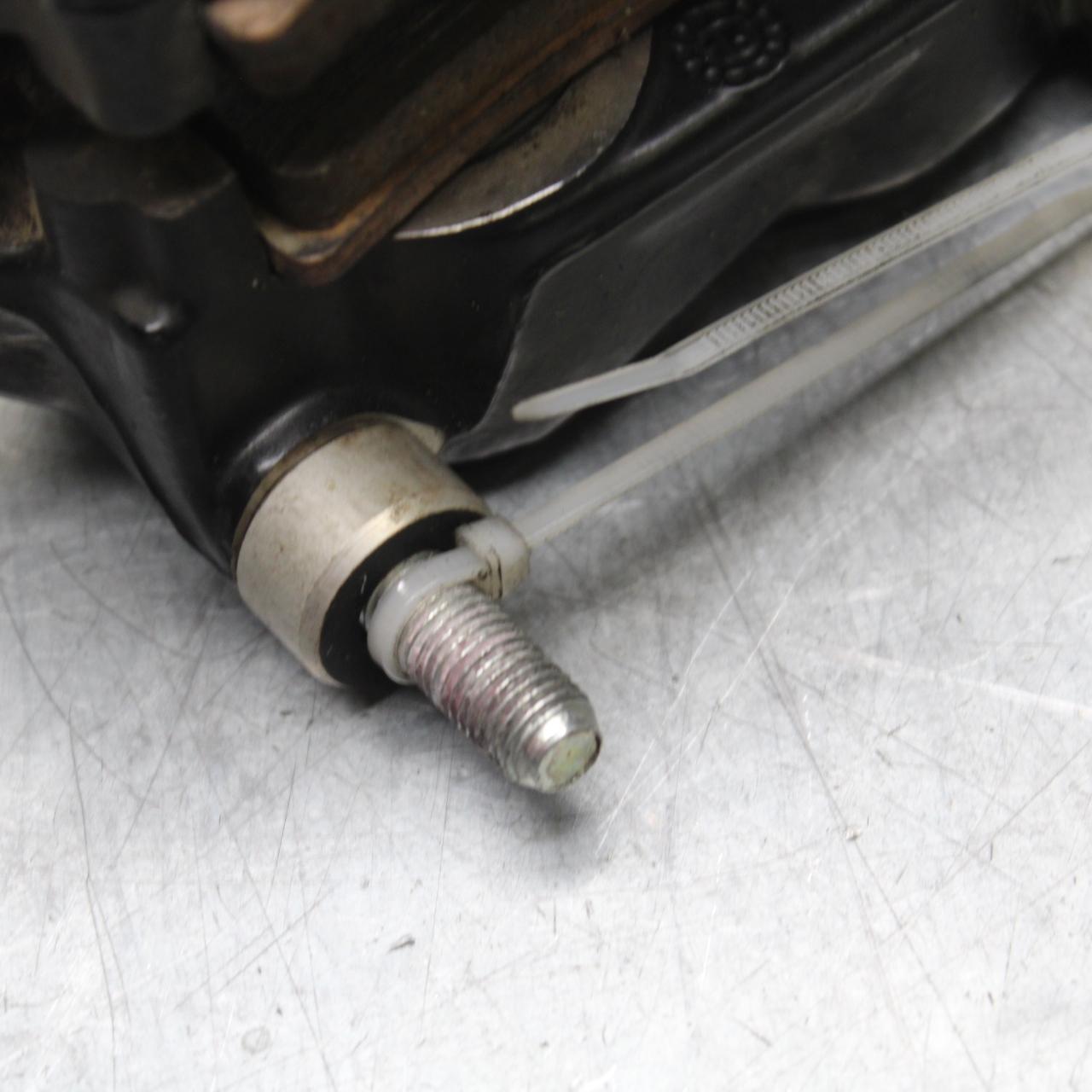 18 KTM RC 390 FRONT BRAKE CALIPER BB648