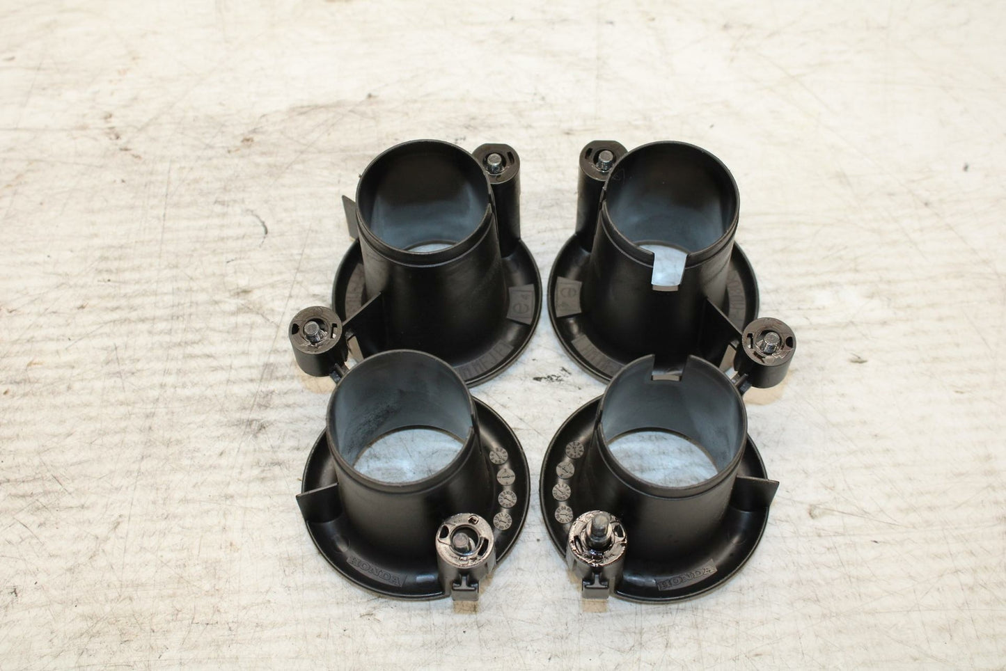 07-12 HONDA CBR600RR AIRBOX INTAKE VELOCITY STACKS BB309