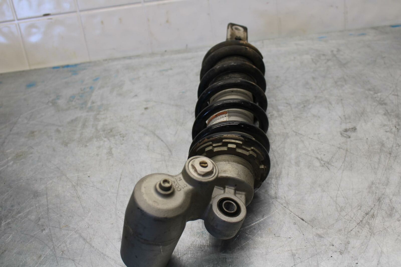 01-02 SUZUKI GSXR750 REAR BACK SHOCK ABSORBER SUSPENSION BB28 A