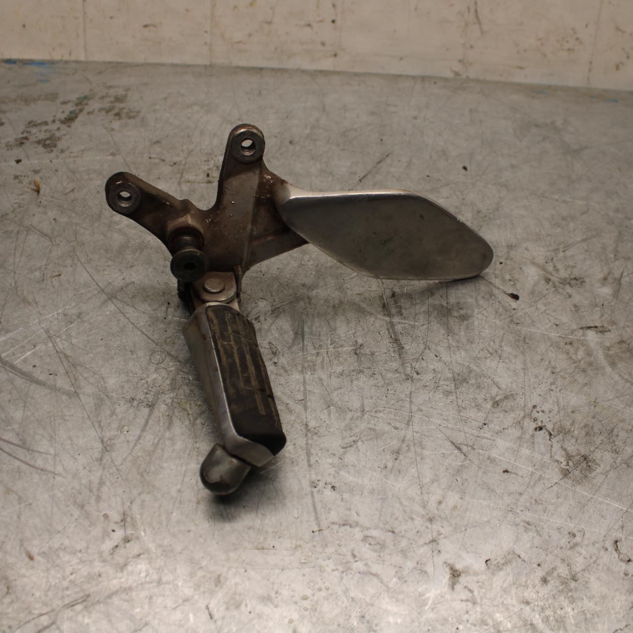 96-07 YAMAHA YZF600R LEFT REARSET REAR SET DRIVER FOOT PEG REST BB427 THUNDERCAT