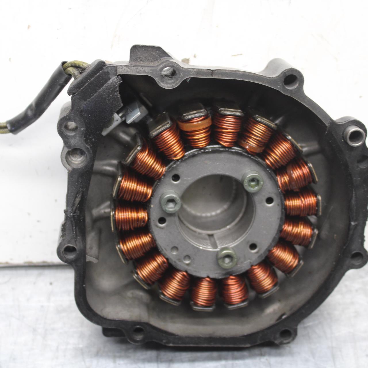 01-03 SUZUKI GSXR600 STATOR GENERATOR ALTERNATOR MAGNETO 31401-35F00 BB633