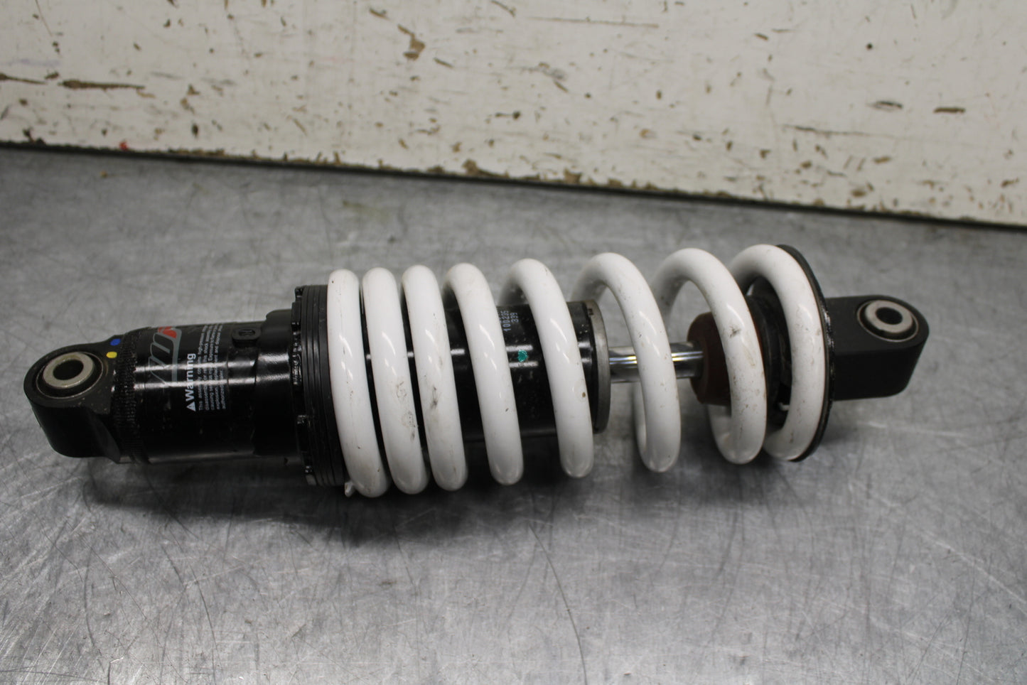 17-24 KTM 390 DUKE REAR BACK SHOCK ABSORBER SUSPENSION BB734