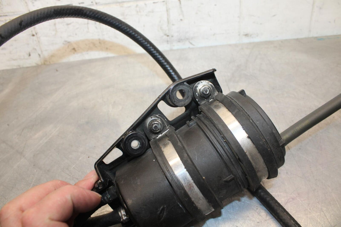 2010 Aprilia RSV1000R EVAP VAPOR CHARCOAL EMISSION CANISTER BB513